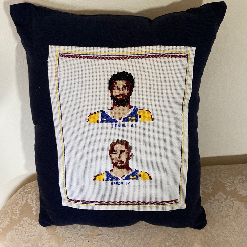 NEW Denver Nuggets hand sewn pillow Jamal & Aaron, 15X12